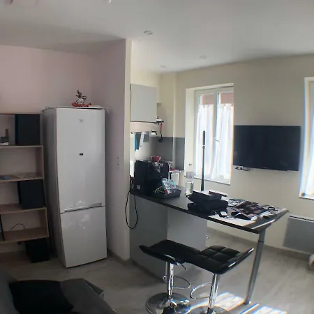 Calme Tres Bien Equipe Apartman