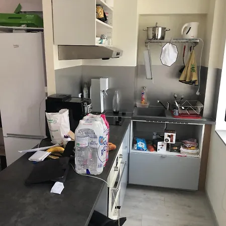 Calme Tres Bien Equipe Apartment Lisieux