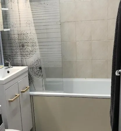 Calme Tres Bien Equipe Apartmán Lisieux