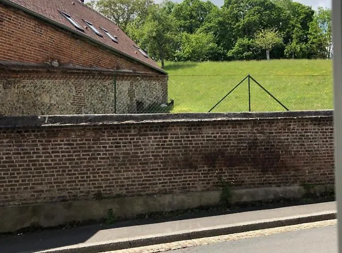 Calme Tres Bien Equipe 公寓 *